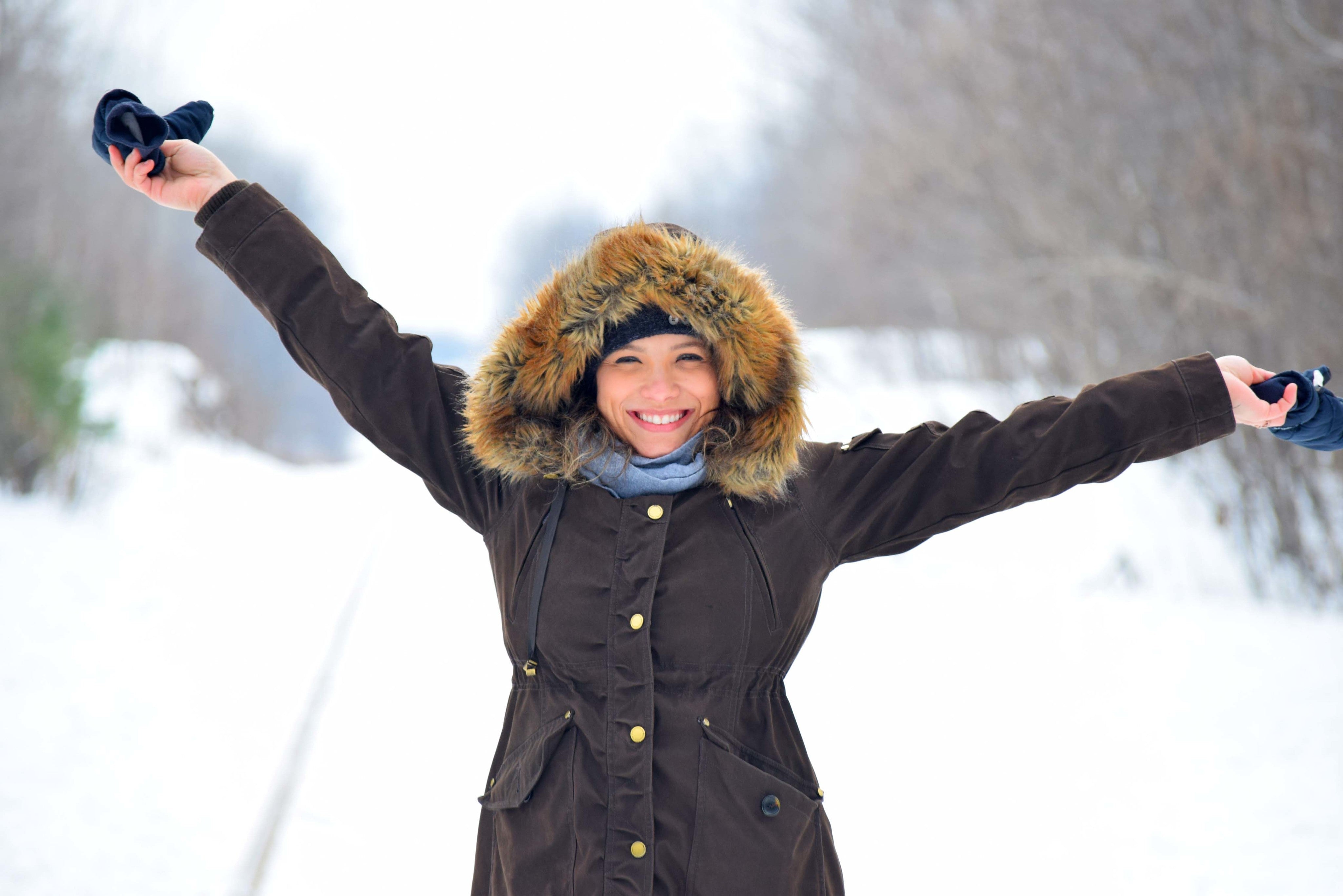 files/woman-celebrates-winter_fe79d45b-38bd-4ede-8e00-90d44081c8c0.jpg